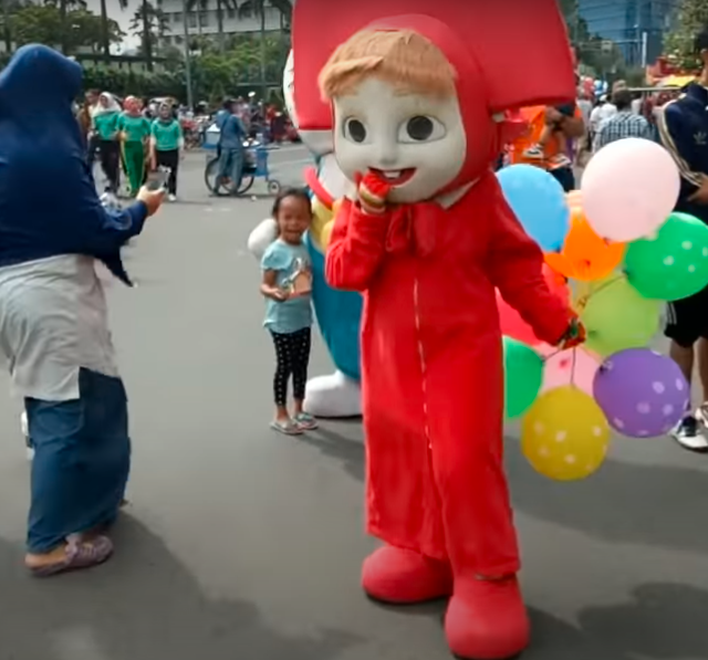 badut masha